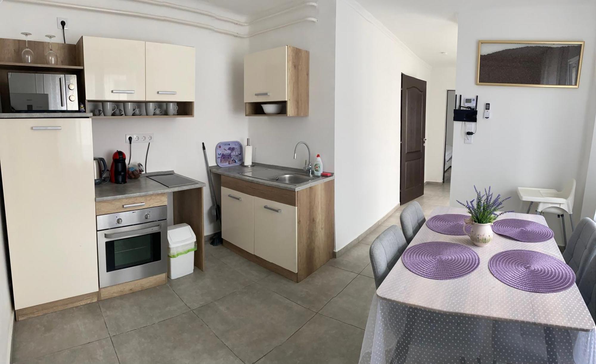 Lavender Garden Apartment 데브레첸 외부 사진